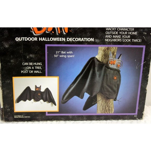 Wipe Outs Bat Splat Halloween Decor Indoor Outdoor Poseable Wings up to 50" - Picture 4 of 5